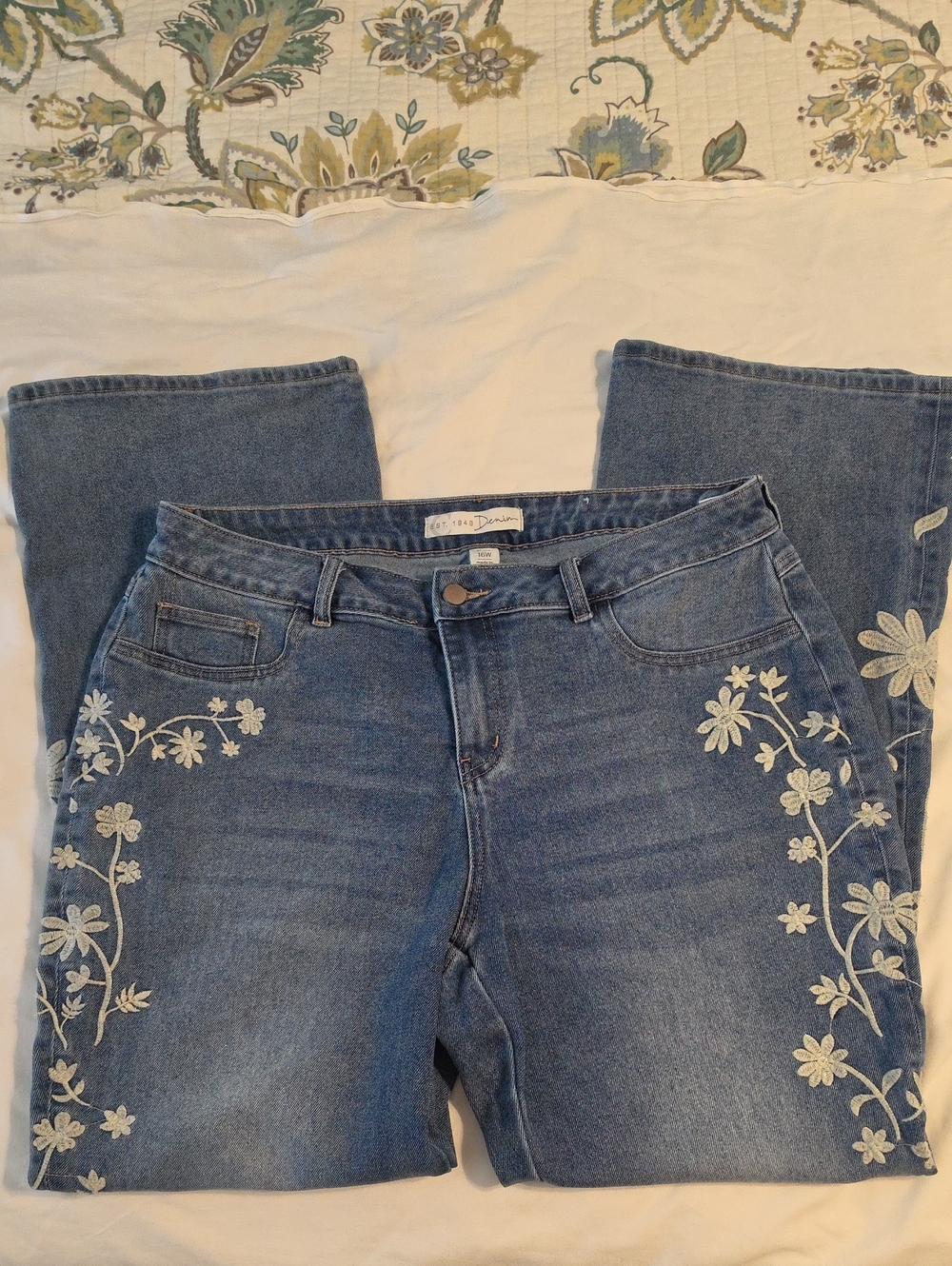 Blue Floral Embroidered Straight-Leg Jeans